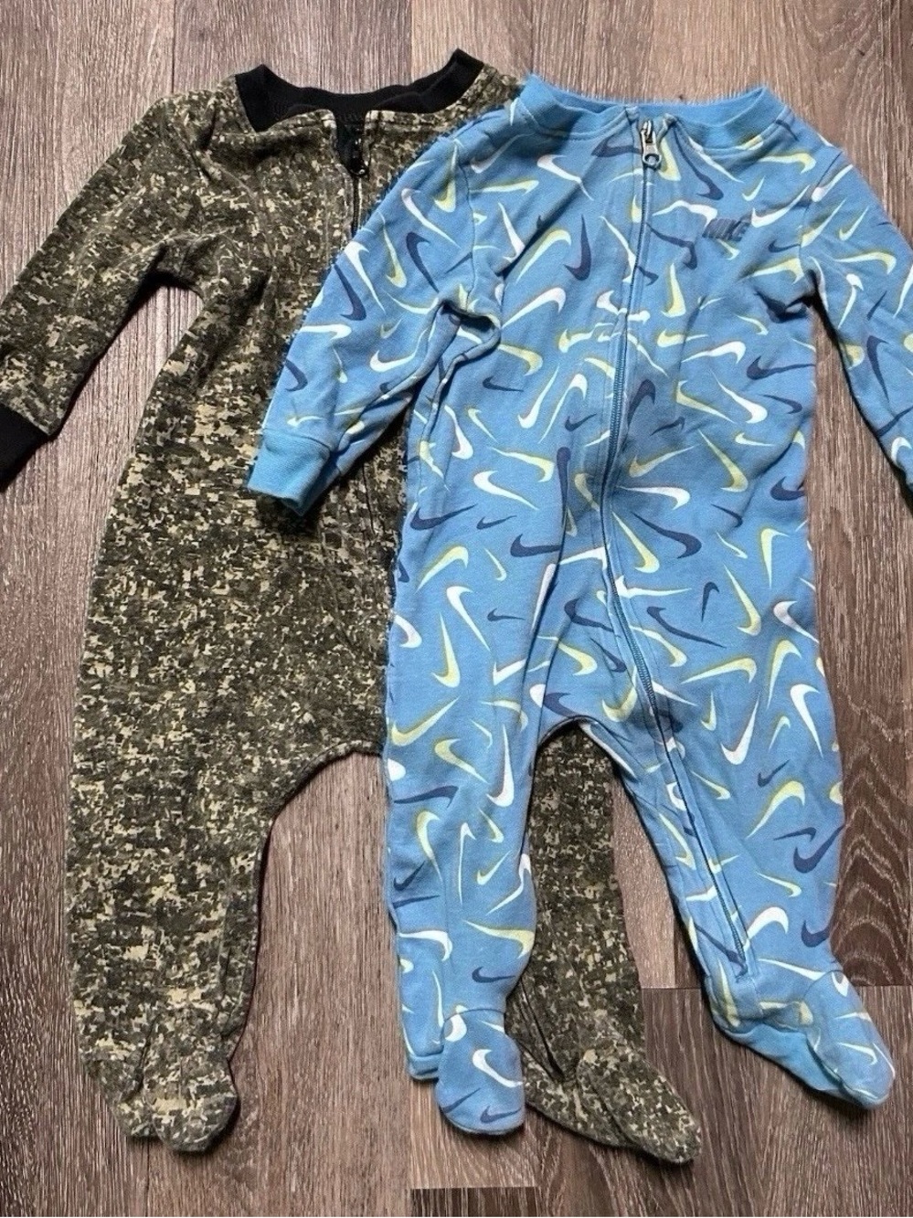 Baby Boy Nike Footie Pajamas Size 3-6 Months